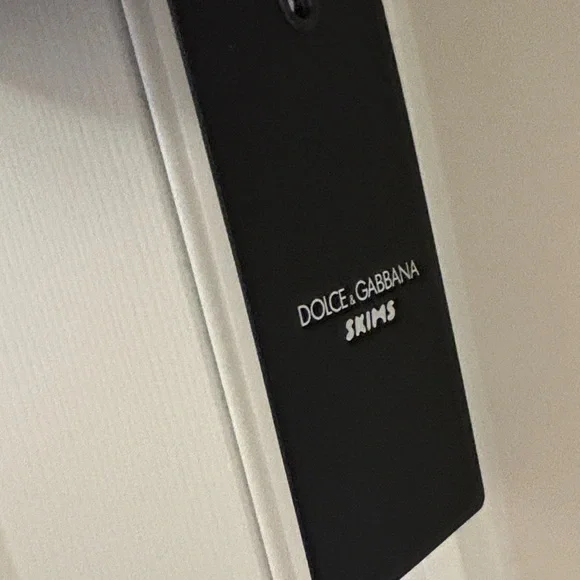 Dolce&Gabanna x Skims Push Up Bra - Picture 3 of 8